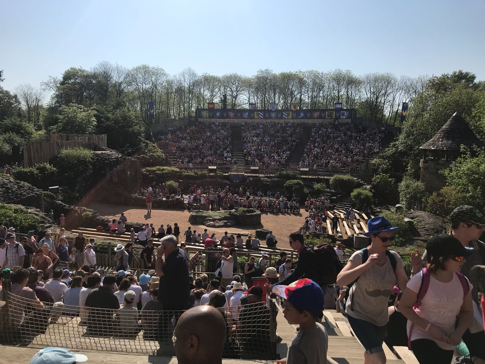 El equipo de Sánchez Garrido visitamos el parque temático Puy du Fou en Francia
