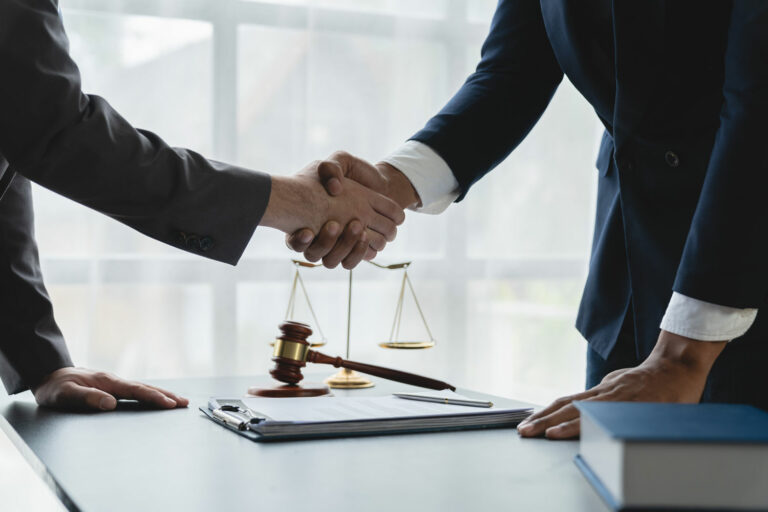 Arbitraje y mediación