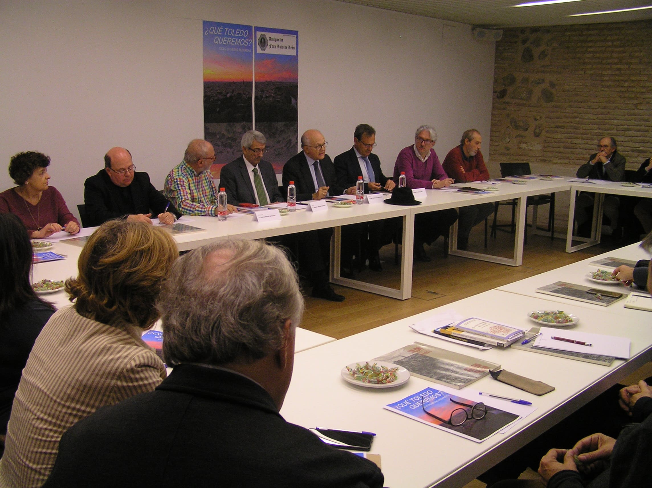 Mesa redonda qué Toledo queremos